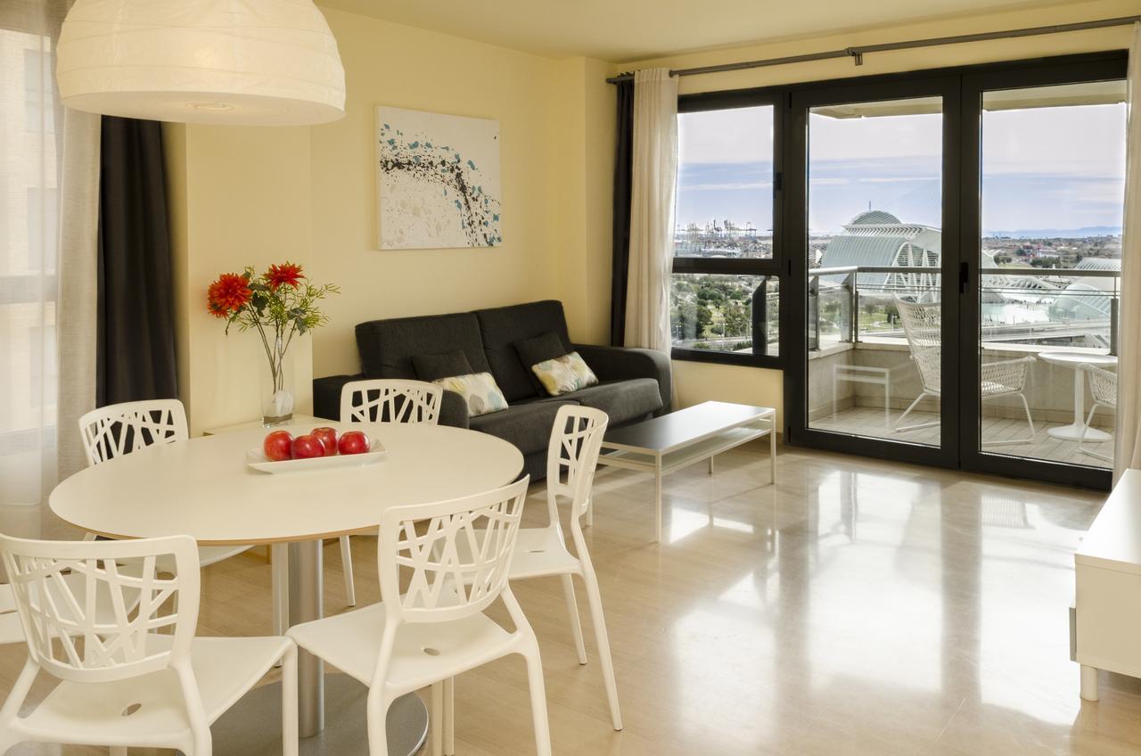 Apartup Blue Opera View Apartment Валенсия Екстериор снимка